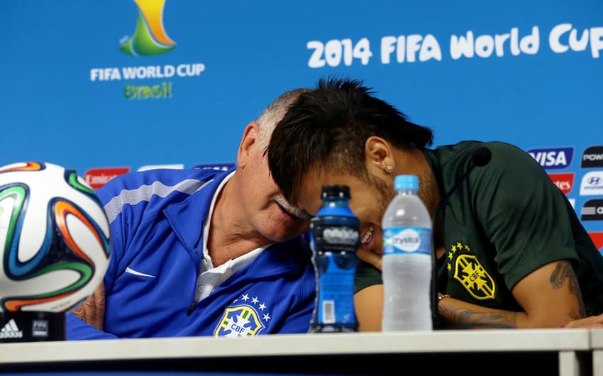 Coletiva da Seleção Brasileira - Felipão e Neymar (Foto: Jefferson Bernardes/ Vipcomm)