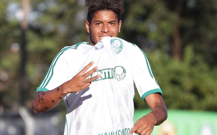Gol Leandro - Palmeiras x Oeste (Foto: Célio Messias/LANCE!Press)
