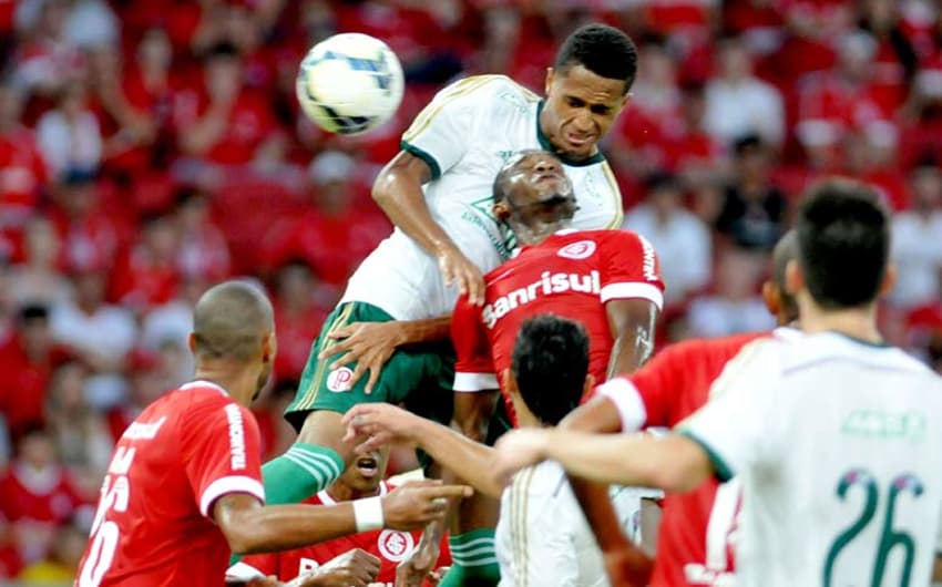 Internacional vence o Palmeiras no Beira-Rio (Foto: Ricardo Rímoli/ LANCE!Press)