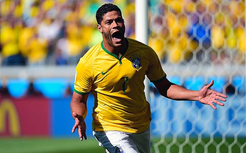Gol do Hulk - Brasil x Chile (Foto: Martin Bernetti/ AFP)