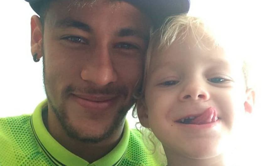 Neymar aproveita dia ao lado do filho (Foto: Reprodução/Instagram)