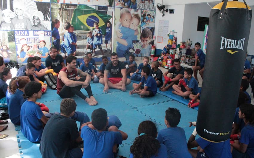 Fundação Xuxa Meneghel inaugura oficina de kickboxing (FOTO: Divulgação)
