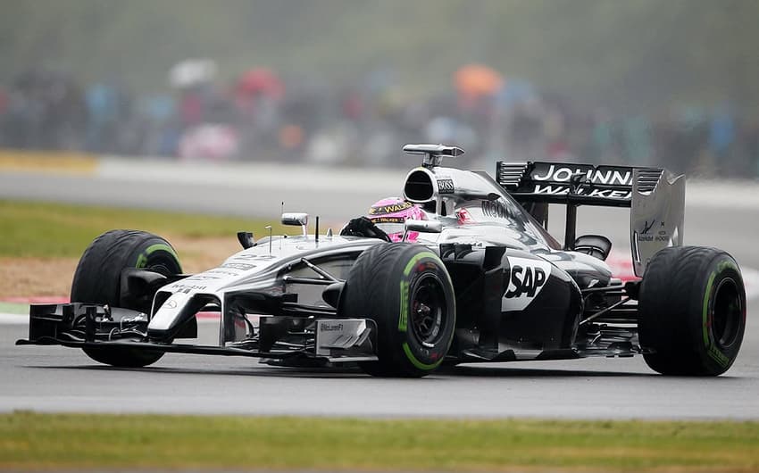 Button - Treino da Fórmula 1 (Foto: Andrew Yates/AFP)
