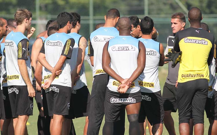 Treino do Botafogo - Cefan (Foto: Vitor Silva/SS Press)
