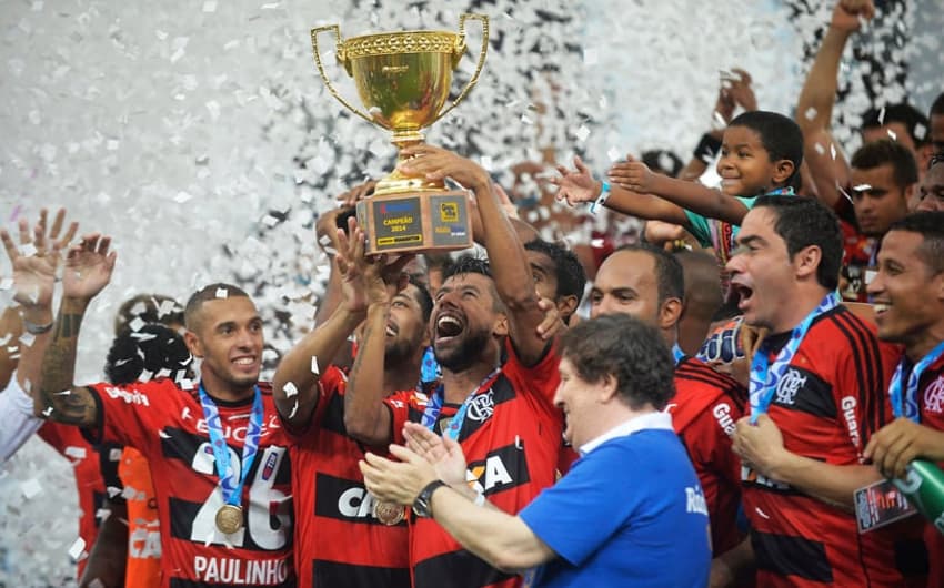 Flamengo marca no fim e conquista o Carioca (Foto: Bruno de Lima/ LANCE!Press)