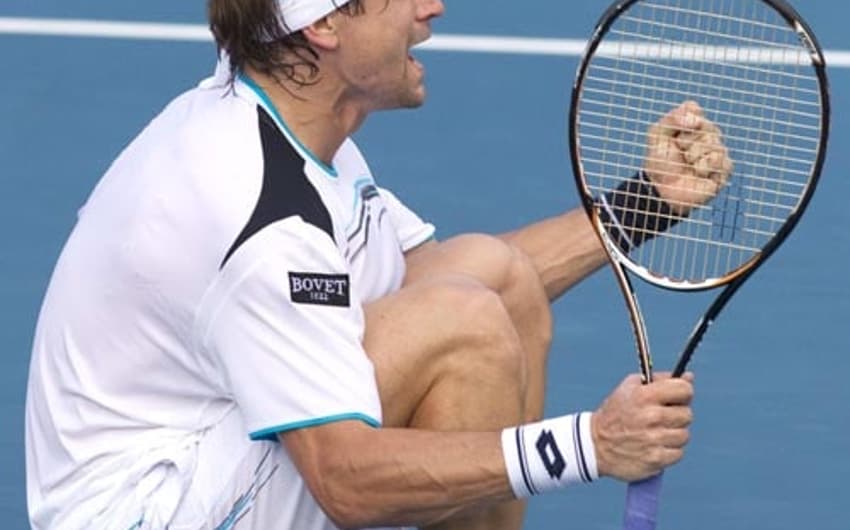 Ferrer vibra com a conquista do ATP de Auckland (Foto: Nigel Marple/Reuters)