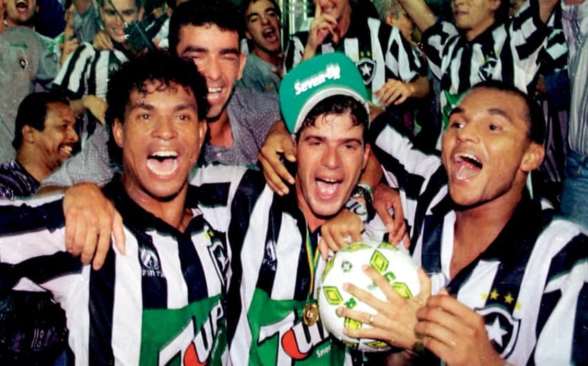 Botafogo - Título Brasileiro de 1995 (Foto: Arquivo Lance!)