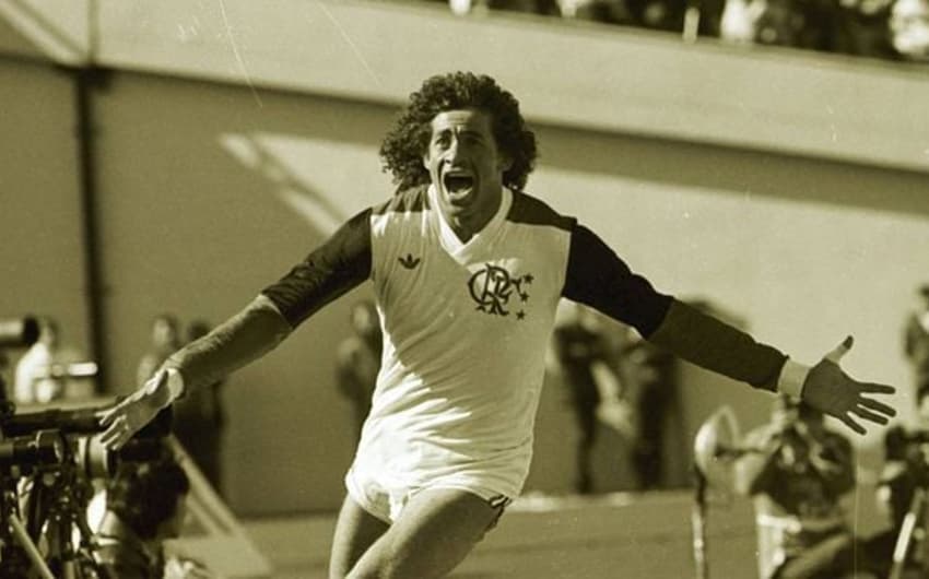 Com gols de Nunes, Flamengo venceu o Liverpool e conquistou o mundo em 1981
