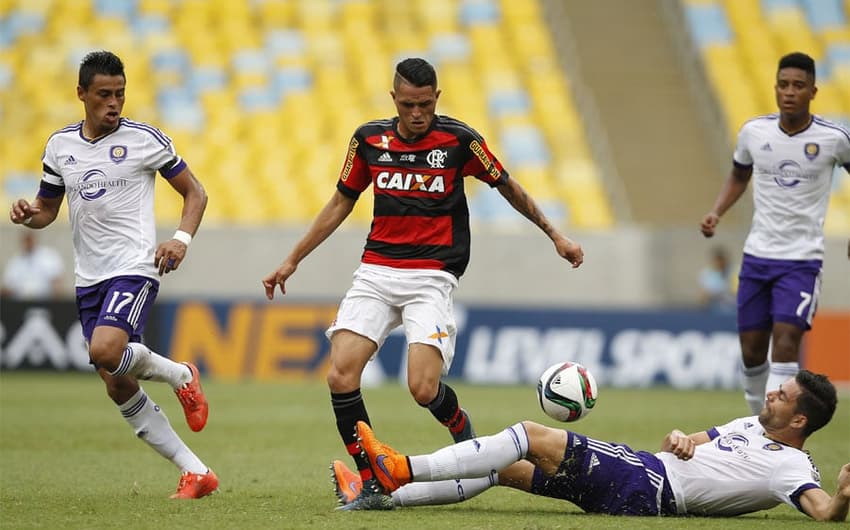 Flamengo derrota o Orlando City no Maracanã (foto:Wagner Meier/LANCE!Press)