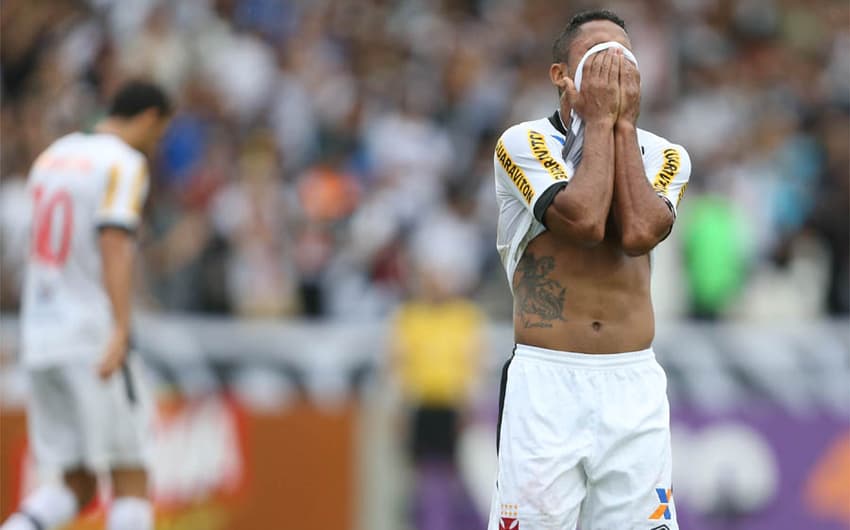 Confira as melhores imagens da vitória do Vasco sobre o Santos (foto:Cleber Mendes/LANCE!Press)
