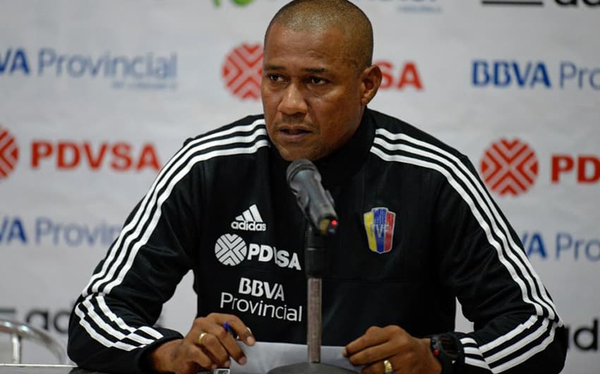 Noel Sanvicente - técnico da seleção da Venezuela (Foto: AFP)