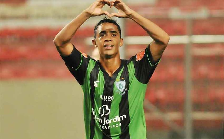 Felipe Amorim disputou a Série B pelo América-MG (Foto: Divulgação)