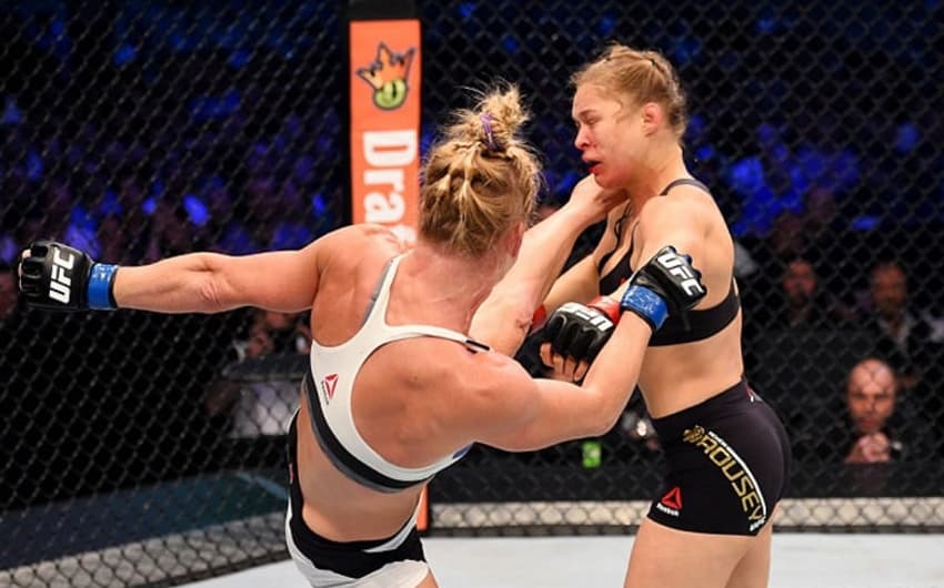 Em novembro, Holly Holm atropelou Ronda Rousey com um nocaute no UFC 193