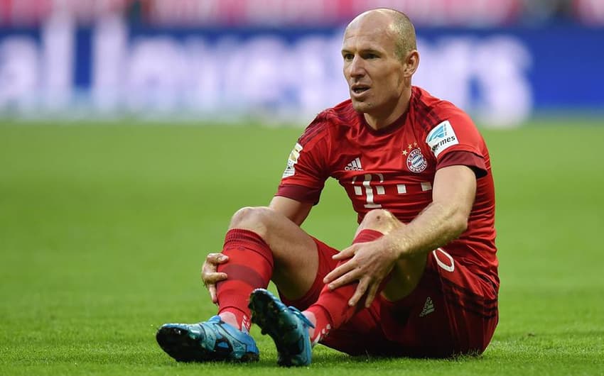 Robben sofreu com muitas lesões em 2015 (Foto: Reprodução / Facebook)