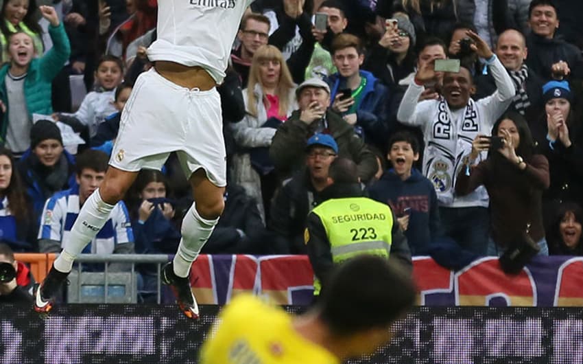 Cristiano Ronaldo fez lindo gol no Bernabéu