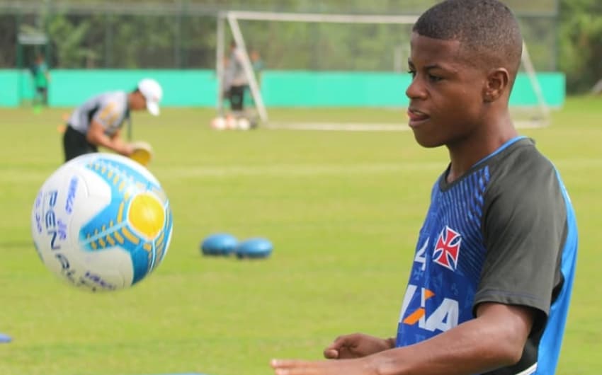 Robinho quer Vasco mais atento na Copa SP