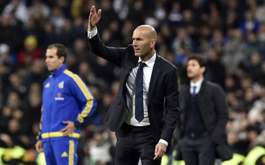 Zidane fez sua estreia no comando do Real Madrid