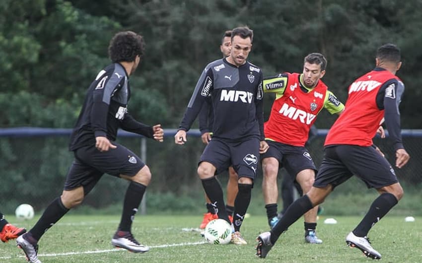 Thiago Ribeiro é a única mudança realizada por Diego Aguirre (Foto: Bruno Cantini/Atlético MG)