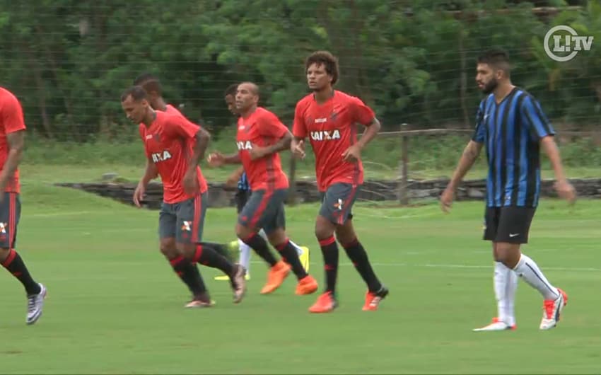 Flamengo Tigres jogo-treino frame