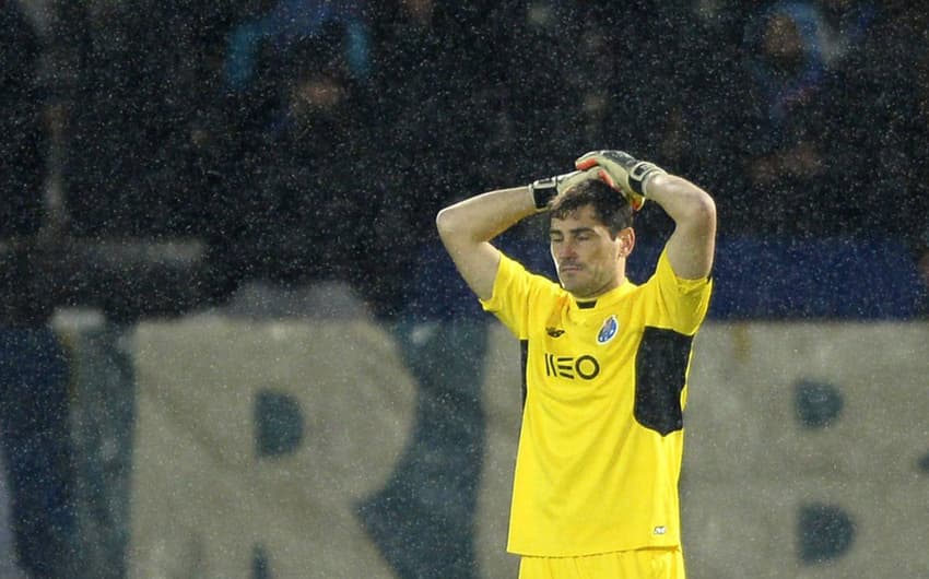 Casillas - Porto (Foto: Miguel Riopa / AFP)