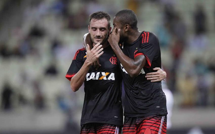 Marcelo Cirino e Mancuello (Foto: Gilvan de Souza / Flamengo)