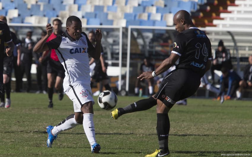 Alan Mineiro estreou pelo Corinthians contra o Strikers (Foto: Daniel Augusto Jr)
