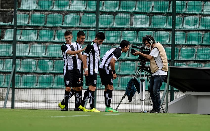 Figueirense x Atlético-MG