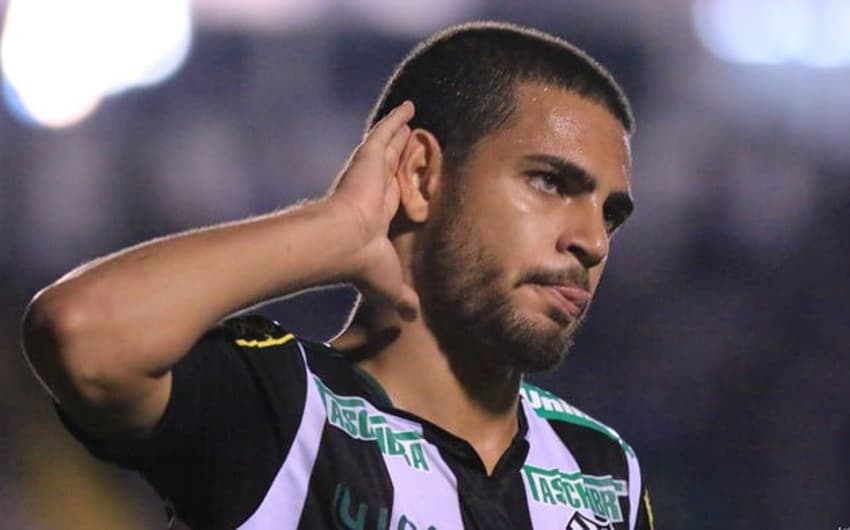 Clayton saiu do Figueirense rumo ao Galo (Foto: Luiz Henrique / Figueirense FC)