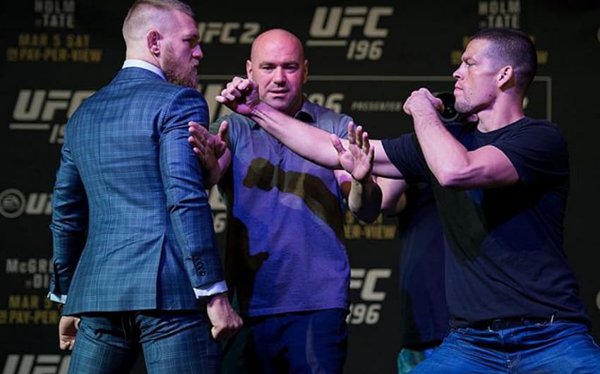 Conor McGregor e Nate Diaz provocam confusão antes do UFC 196 (FOTO: Reprodução)