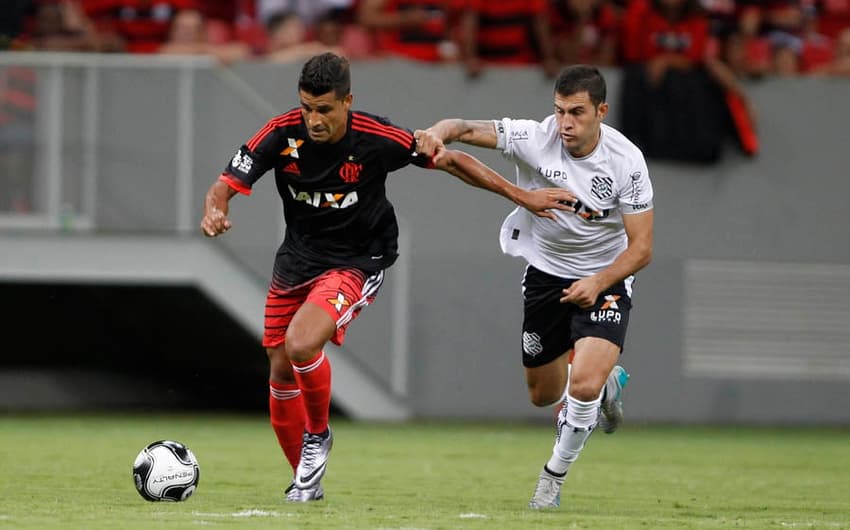 Copa Sul Minas - Flamengo x Figueirense (foto:Adalberto Marques/AGIF)