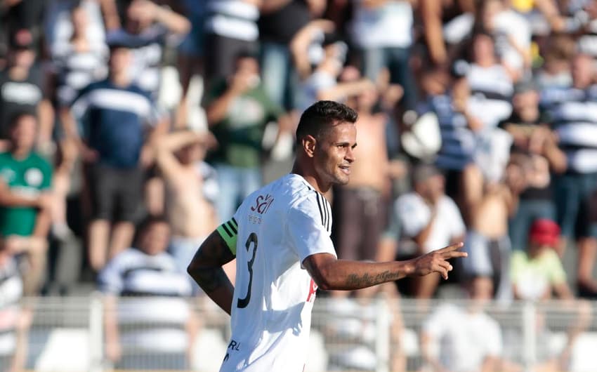 Naylhor festeja gol do Ituano (foto: Miguel Schincariol/Ituano FC)