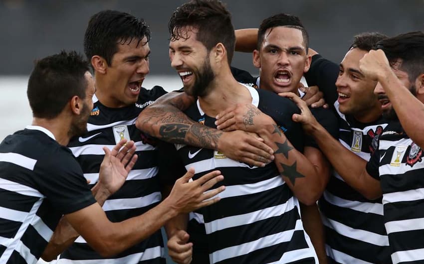 Campeonato Paulista - BotafogoSP x Corinthians (foto:Celio Messias/LANCE!Press)