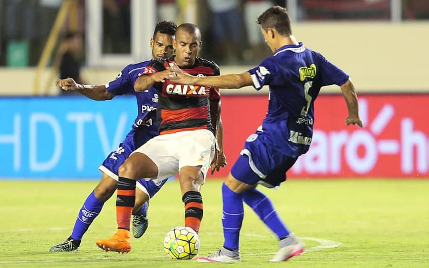 Flamengo x Confiança
