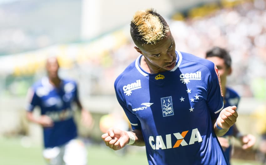Cruzeiro venceu p Galo no Horto