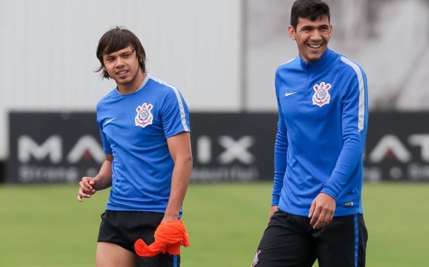 Romero e Balbuena durante treino do Corinthians Rodrigo Gazzanel/Ag, Corinthians)