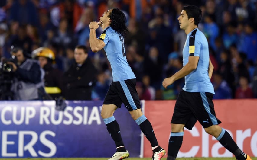 Eliminatorias - Uruguay x Peru (foto:MIGUEL ROJO / AFP)