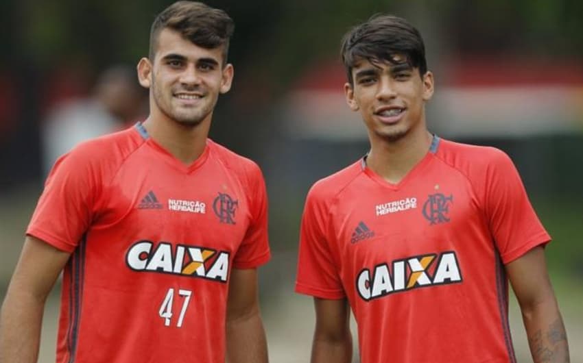Felipe Vizeu e Paquetá são amigos desde a base (Foto: Gilvan de Souza / Flamengo)