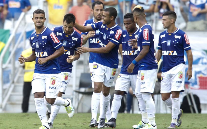 Cruzeiro vence o Guarani-MG e assegura liderança da primeira fase do Mineiro (Foto: Washington Alves/Light Press/Cruzeiro)