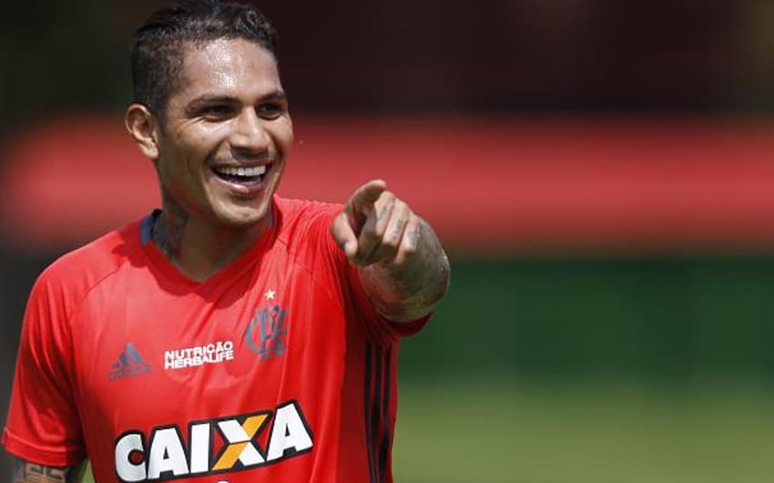 Guerrero em treino do Flamengo (Gilvan de Souza /Flamengo)