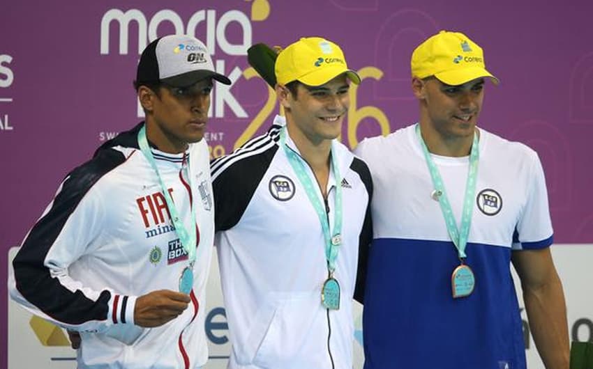 Natação 4x100m com Marcelo, Nicolas, João e Matheus (foto:Divulgação)