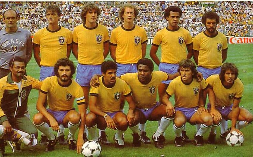 Marcada pelo 'futebol-arte', Seleção Brasileira que foi à Copa de 1982 se despediu da competição em 5 de julho. A equipe de Telê Santana, que jogava pelo empate, perdeu por 3 a 2 para a Itália, que acabou campeã.