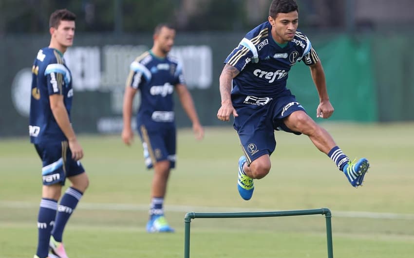 Cleiton Xavier durante treino do Palmeiras (FOTO: Cesar Greco/Palmeiras)
