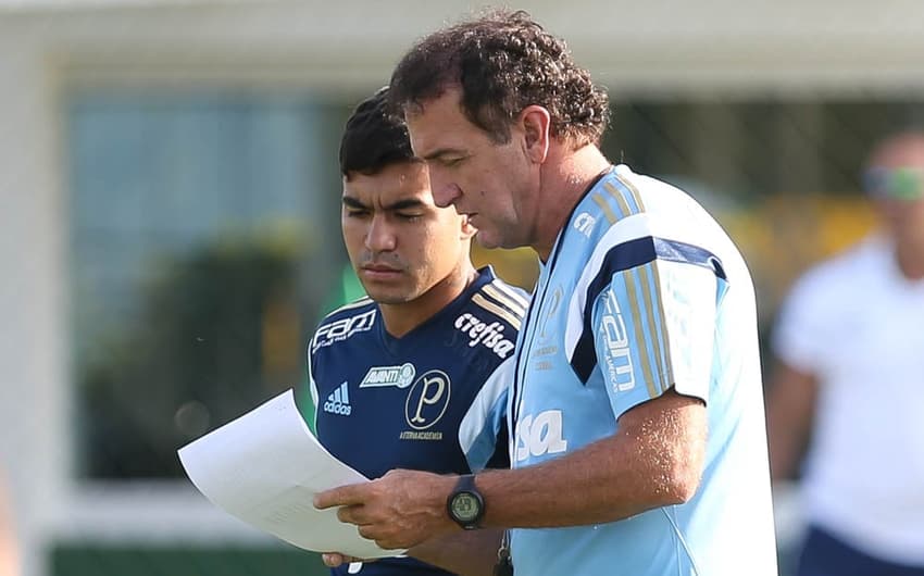 Dudu conversa com Cuca durante treino (FOTO: Cesar Greco/Palmeiras)