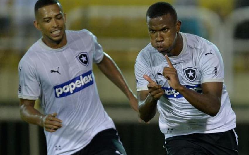 Gol Ribamar - Fluminense x Botafogo