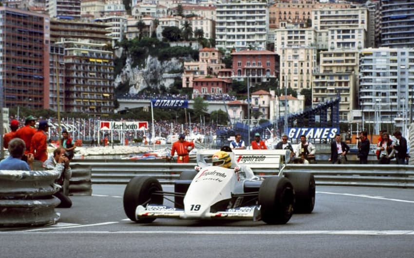 Ayrton Senna durante o GP de Monte Carlo de 1984, em sua primeira temporada na Fórmula 1