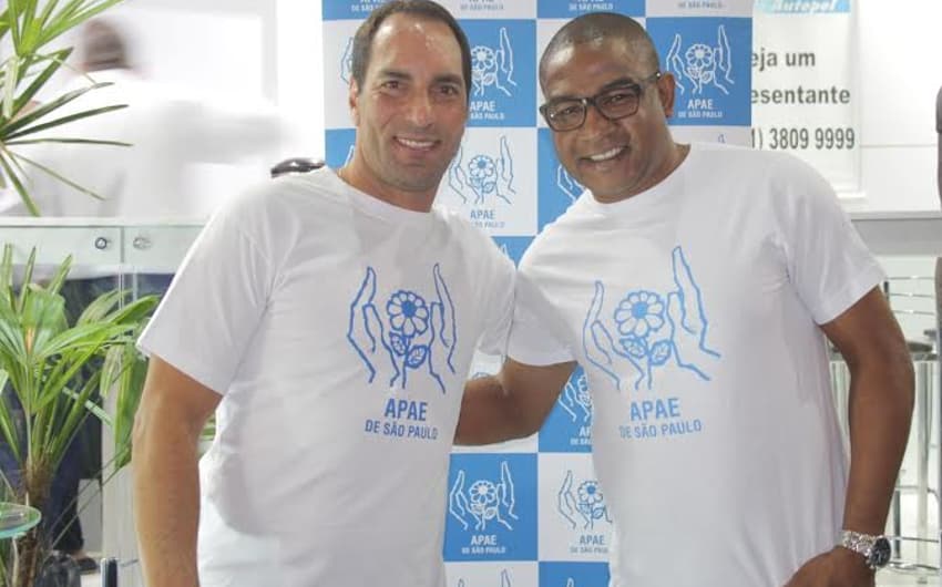 Edmundo e César Sampaio lançaram projeto 'Cupom (foto: Mariana Cavassana)