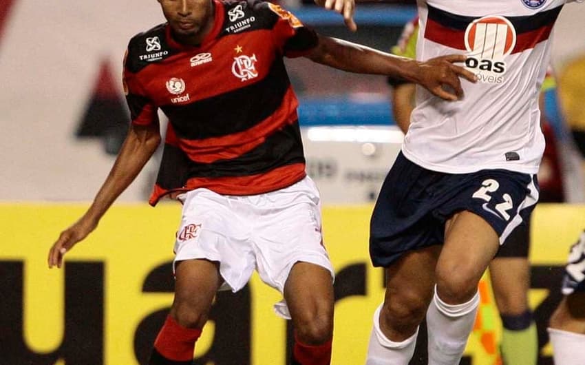 Wellington Silva chegou no Flamengo, em 2011, fez 19 partidas e não marcou nenhum gol