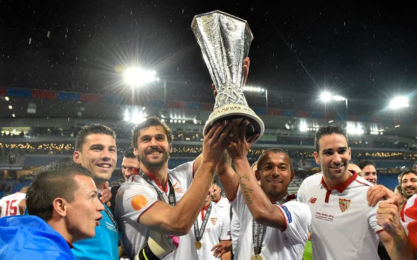 Festa do Sevilla após o título da Liga Europa