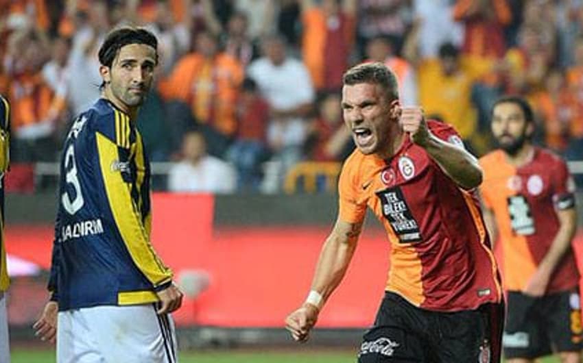 Podolski - Galatasaray x Fenerbahce