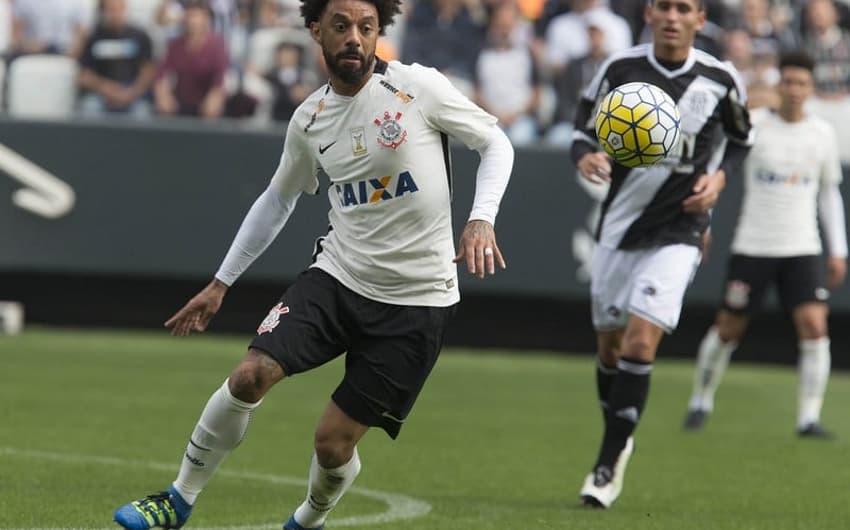 Os três jogos de Cristian em 2016 - 90 minutos contra a Ponte Preta